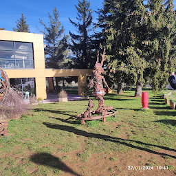 Photo n°88 de Aire du Larzac A75 à L'Hospitalet-du-Larzac ()