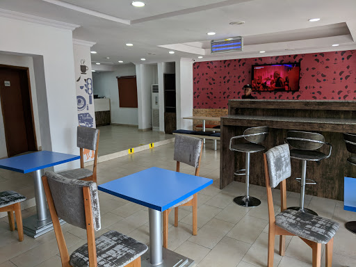 Terminal 3 Restaurant Ogudu, 139 Ogudu Rd, Ogudu 100242, Lagos, Nigeria, Coffee Shop, state Lagos