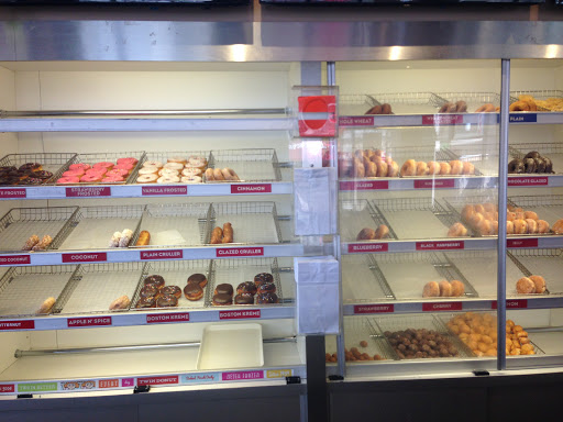 Donut Shop «Twin Donut», reviews and photos, 471 Main St, New Rochelle, NY 10801, USA