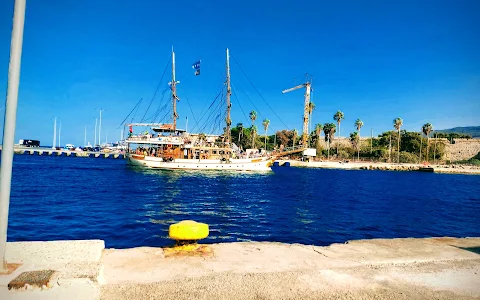 Kos Harbour image