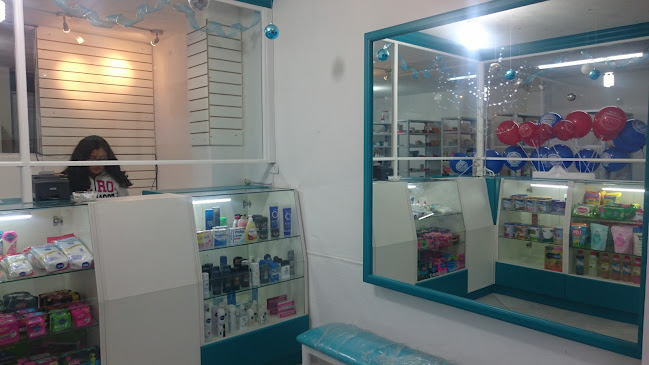 Opiniones de Sanatodo Farmacias en Quito - Farmacia