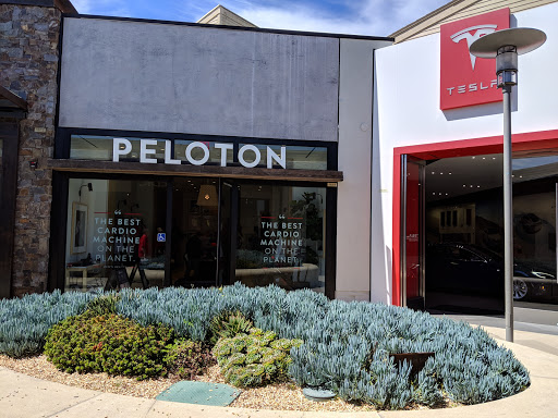 Shopping Mall «The Village at Corte Madera», reviews and photos, 1618 Redwood Hwy, Corte Madera, CA 94925, USA