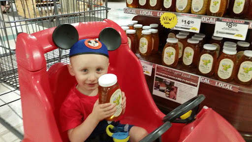 Supermarket «Big Y», reviews and photos, 1 E Silver St, Westfield, MA 01085, USA