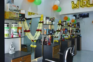 Lucky Hair Salon ( Air Conditioned) image
