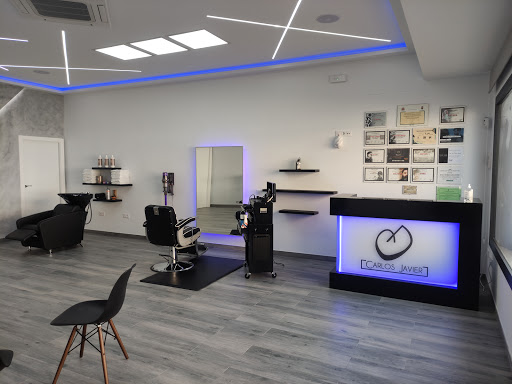 CARLOS Javier Salón de Peluquería Masculina en Castuera, Badajoz