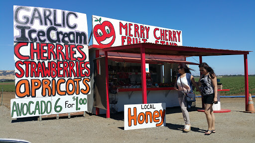 Shopping Mall «Gilroy Premium Outlets», reviews and photos, 681 Leavesley Rd, Gilroy, CA 95020, USA