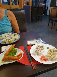 Plats et boissons du Restaurant de sushis Sushi Hanaka à Villeneuve-la-Garenne - n°3