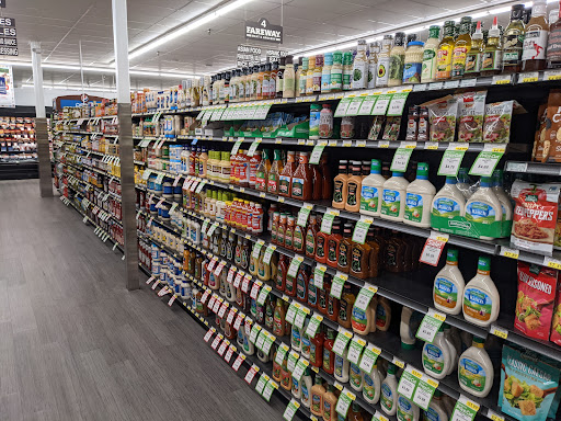 Grocery Store «Fareway Grocery», reviews and photos, 4220 16th Ave SW, Cedar Rapids, IA 52404, USA