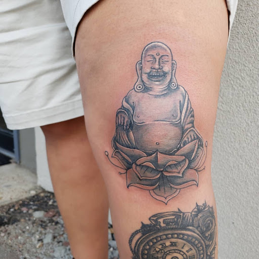 Explore ohana tattoo ideas, creative tattoo ideas in Ponchatoula, available at Rougarou Collective Tattoo Shop