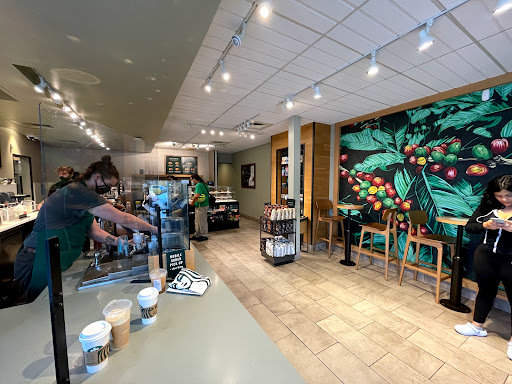 Coffee Shop «Starbucks», reviews and photos, 3910 75th St, Kenosha, WI 53142, USA