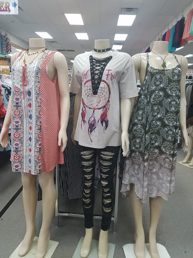 Clothing Store «Top Fashion Y Wholesale», reviews and photos, 11526 Harry Hines Blvd Suite 109, Dallas, TX 75229, USA