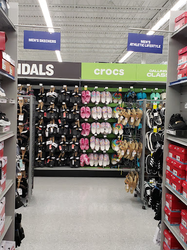 Sporting Goods Store «Academy Sports + Outdoors», reviews and photos, 140 Glenwild Dr, Thibodaux, LA 70301, USA