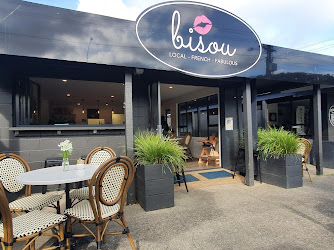 Bisou Cafe