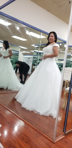 Bridal Shop «Elegant Lace Bridal», reviews and photos, 1061 Blossom Hill Rd, San Jose, CA 95123, USA