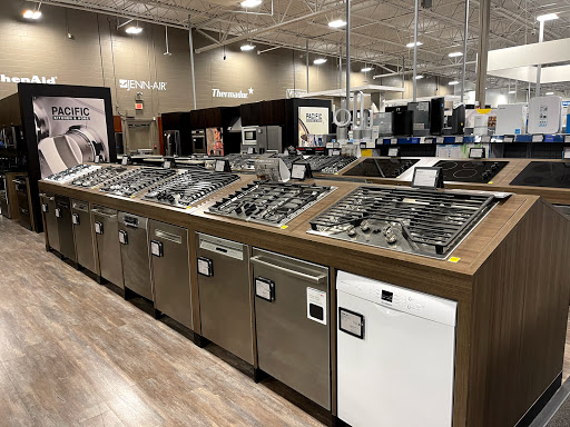 Electronics Store «Best Buy», reviews and photos, 120 Slater St, Manchester, CT 06042, USA