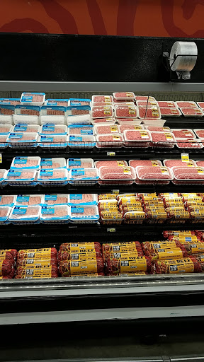 Grocery Store «Food 4 Less», reviews and photos, 2501 W North Ave, Melrose Park, IL 60160, USA