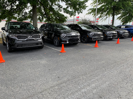 Kia Dealer «Cobb County Kia», reviews and photos, 1221 Auto Park Dr NW, Kennesaw, GA 30144, USA