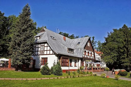 Dworek Osiecki. Hotel Parkowa 42, 76-004 Osieki, Polska