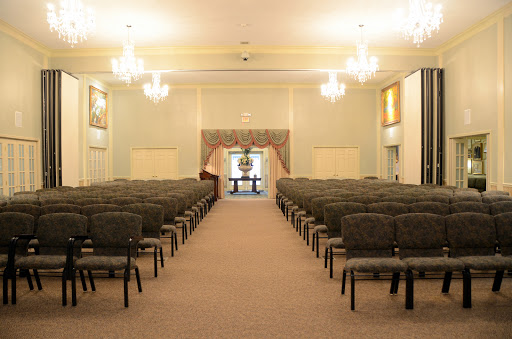 Funeral Home «Taylor Funeral Home Inc», reviews and photos, 214 N Main St, Dickson, TN 37055, USA