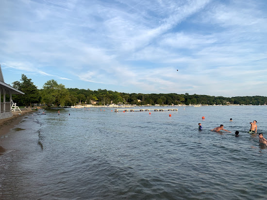 Williams Bay Beach