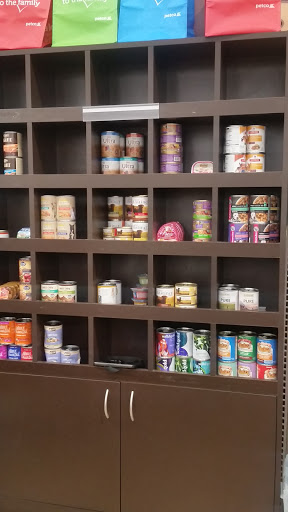 Pet Supply Store «Petco Animal Supplies», reviews and photos, 1 US-46, Totowa, NJ 07512, USA