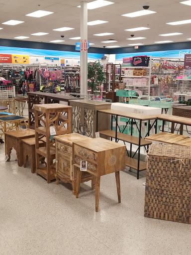 Clothing Store «Ross Dress for Less», reviews and photos, 1038 N El Camino Real, Encinitas, CA 92024, USA