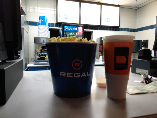 Movie Theater «Carrollton 10 Cinemas», reviews and photos, 1135 Bankhead Hwy, Carrollton, GA 30116, USA