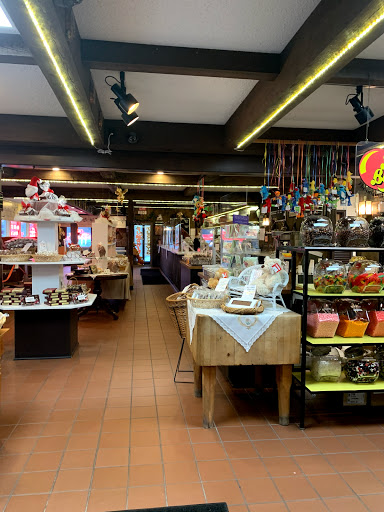 Ice Cream Shop «Antoinette Sweets Inc», reviews and photos, 5981 Transit Rd, Depew, NY 14043, USA