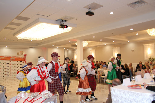 Caterer «Lone Tree Manor Banquet Hall & Catering», reviews and photos, 7730 N Milwaukee Ave, Niles, IL 60714, USA