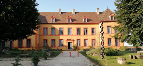 ARCADE Design à la campagne / Château de Sainte-Colombe-en-Auxois à Sainte-Colombe