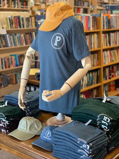 Book Store «Paragraphs Bookstore», reviews and photos, 229 S Main St, Mt Vernon, OH 43050, USA