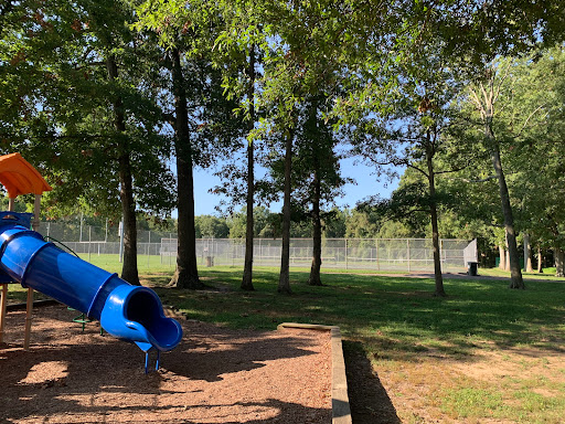 Park «Auth Village Park», reviews and photos, 6111 Baxter Dr, Suitland, MD 20746, USA