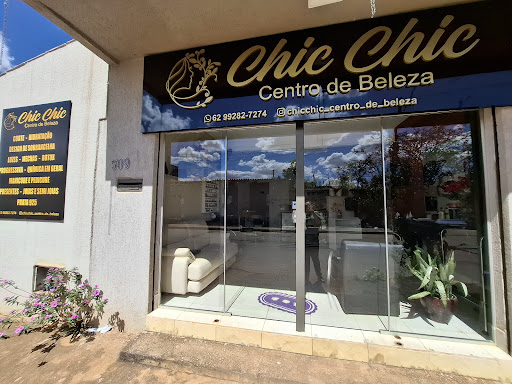 Logo da empresa - Chic Chic centro de beleza