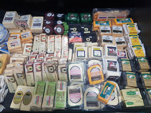 Liquor Store «East Windsor Bottle King», reviews and photos, 385 US-130, East Windsor, NJ 08520, USA