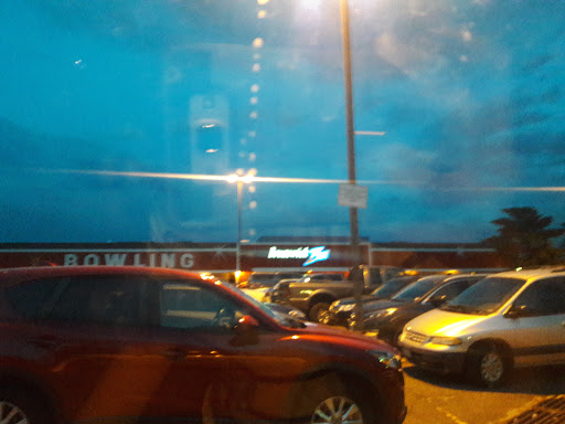 Bowling Alley «Brunswick Zone Heather Ridge Lanes», reviews and photos, 2200 S Peoria St, Aurora, CO 80014, USA