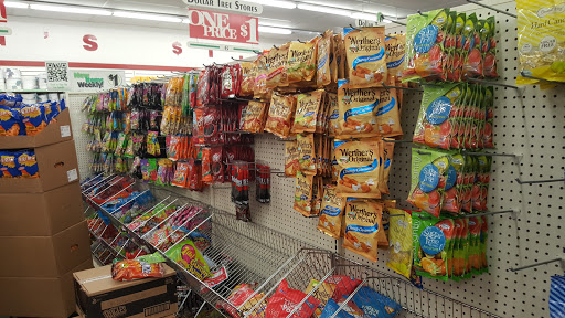 Dollar Store «Dollar Tree», reviews and photos, 58729 Columbia River Hwy, St Helens, OR 97051, USA