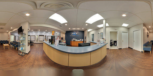 Optometrist «McNelis Family EyeCare», reviews and photos, 2010 S Arlington Heights Rd, Arlington Heights, IL 60005, USA