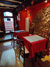 Atmosphère du Restaurant français Le Caveau des Vignerons à Riquewihr - n°9