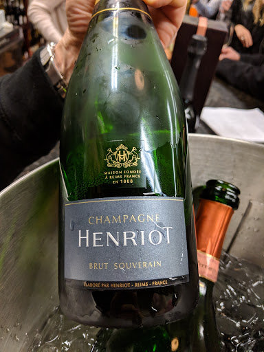 Liquor Store «The Jug Shop», reviews and photos, 1590 Pacific Ave, San Francisco, CA 94109, USA