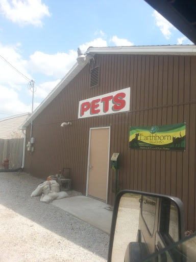 Pet Supply Store «Paws & Claws & Co», reviews and photos, 1801 E Market St, Warsaw, IN 46580, USA