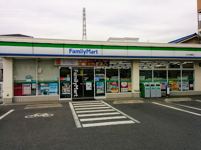 ファミリーマート 川口戸塚東店