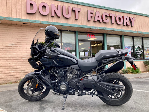 Donut Shop «Donut Factory», reviews and photos, 790 Jackson St, Hayward, CA 94544, USA