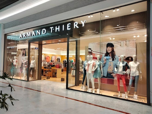 Magasin de vêtements pour femmes ARMAND THIERY FEMME Perpignan