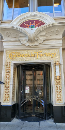 Restaurant «The Cheesecake Factory», reviews and photos, 115 Huntington Ave, Boston, MA 02199, USA