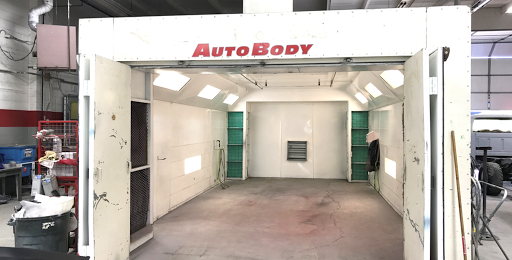 Auto Body Shop «Premier Auto Body & Collision Center», reviews and photos, 14100 Brookpark Rd, Cleveland, OH 44135, USA