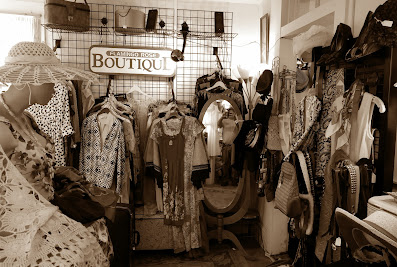 Cool and Collected Vintage & Antiques