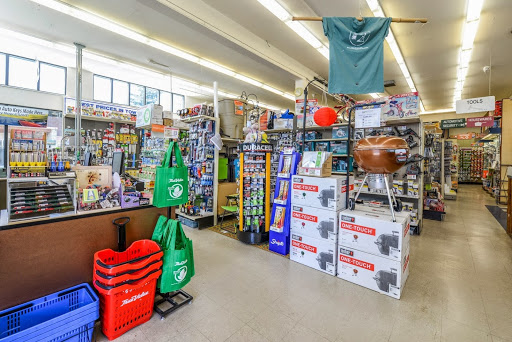 Hardware Store «Greenwood Hardware», reviews and photos, 7201 Greenwood Ave N, Seattle, WA 98103, USA