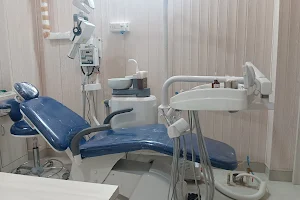 Advance Dental care clinic BADAUN BUDAUN image