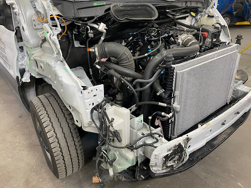 Auto Body Shop «International Collision Repair», reviews and photos, 9817 E Burnside St, Portland, OR 97216, USA