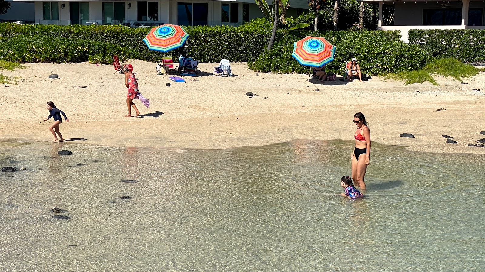 Keiki Beach'in fotoğrafı çok temiz temizlik seviyesi ile